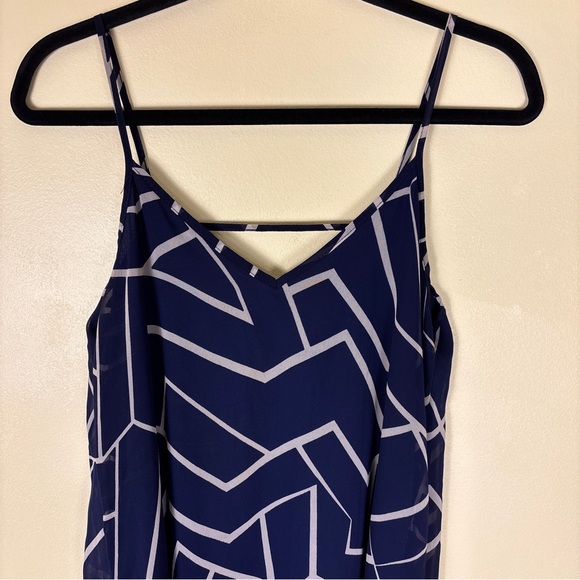 Lovely Day High Low Dress in Navy‎ and White - Picture 4 of 7